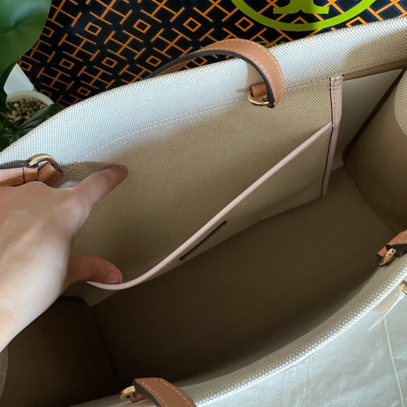 NEW, authentic Blake canvas jumbp tote bag - Picture 9 of 16